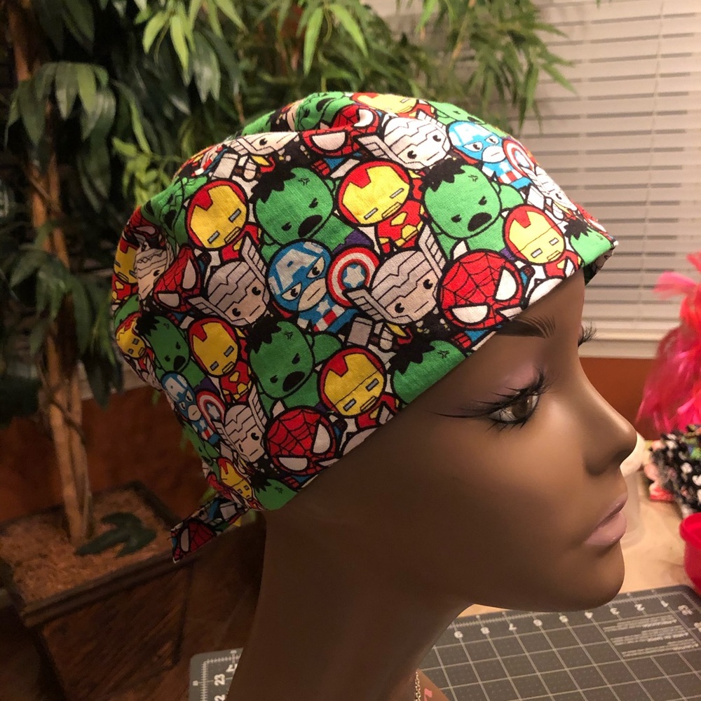 Surgical cap/scrub cap